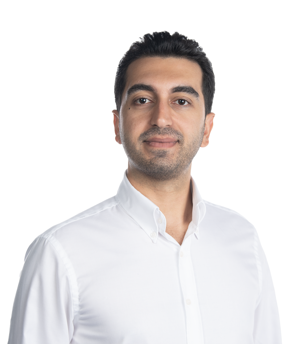 Eren Ali Bingöl, 1993 yılında İstanbul'da doğdu. 2000 yılından beri Tuzla’da yaşamını sürdürüyor. Lise eğitimini Darıca Ülkü Yalçın Anadolu lisesi'nde tamamladı. Maltepe Üniversitesi Hukuk Fakültesi'nden mezun oldu.